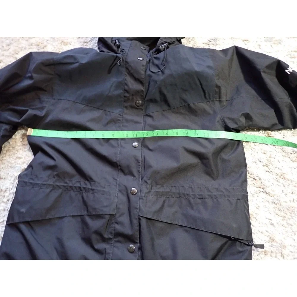 The North Face Rain Jacket Women Medium Black Excellent HydroSeal Parka Hooded